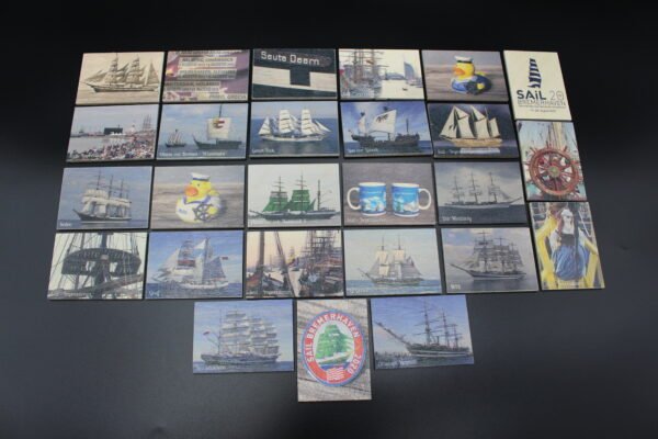 26 Bildpaare mit Windjammern und vor allem mit Impressionen der vergangenen Sail-Veranstaltungen in Bremerhaven.