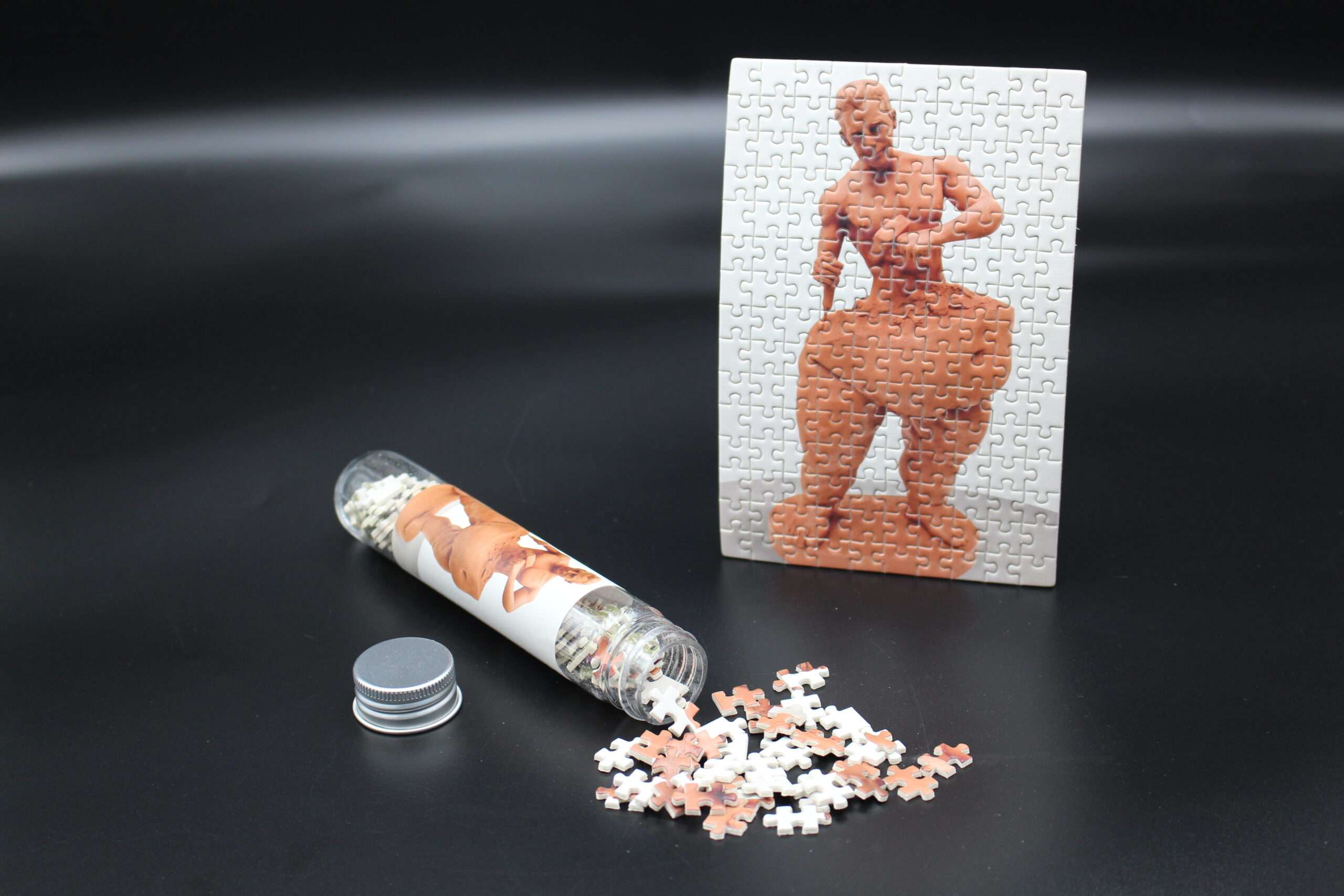 Micro-Puzzle „Self-Made-Man“