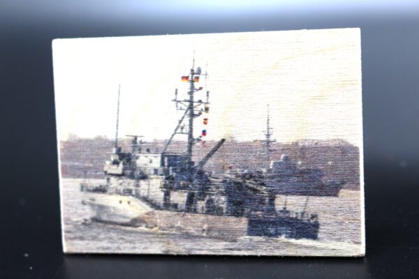 Holzmagnet "Minenjagdboot M 1063 BAD BEVENSEN"