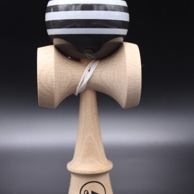 Kendama Play X "Black Delicious"