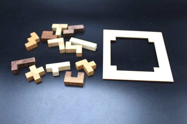 Pentominos - Kopfzerbrecher - klein (für Blinde und Sehbeeinträchtigte) – Bild 10