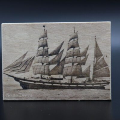 Holzmagnet "Seute Deern" - historisch mit Schönheitsfehler