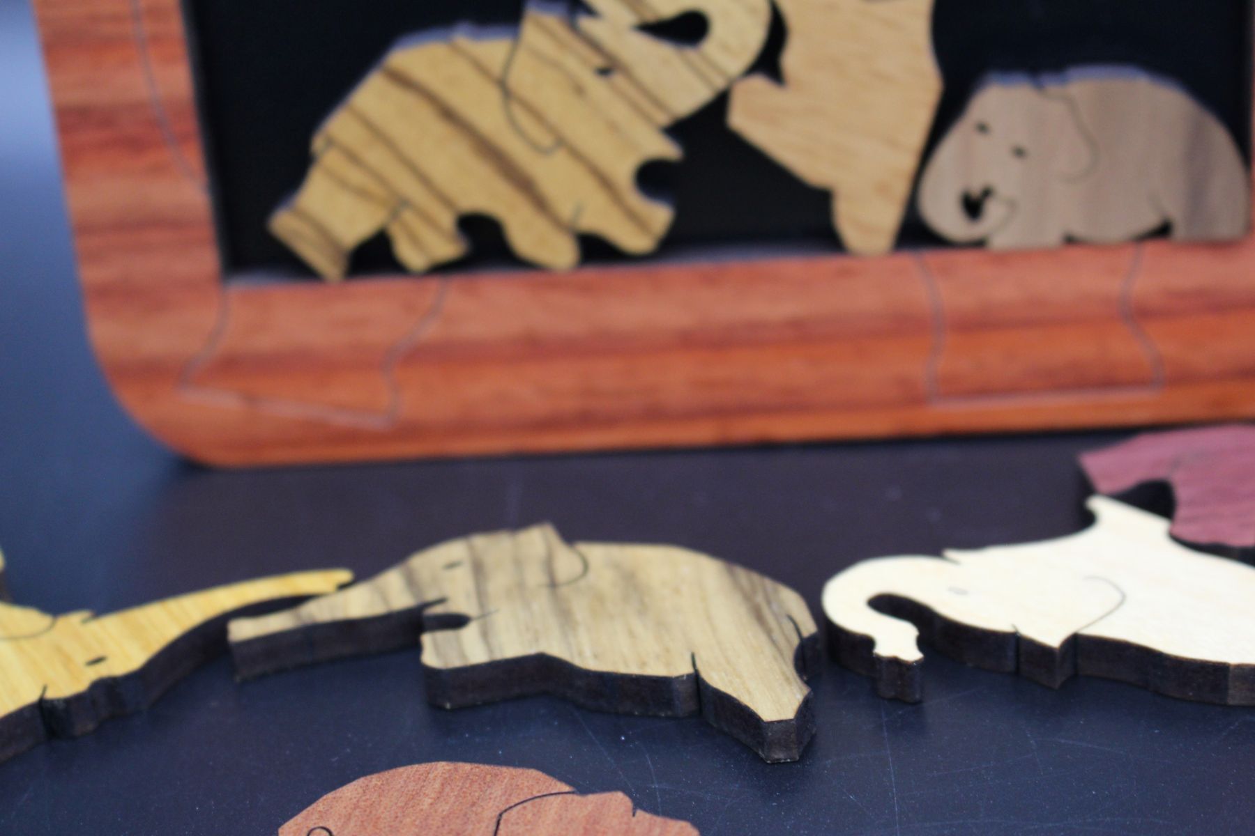 Constantin-Knobelpuzzle "Elefantenrunde" – Bild 4